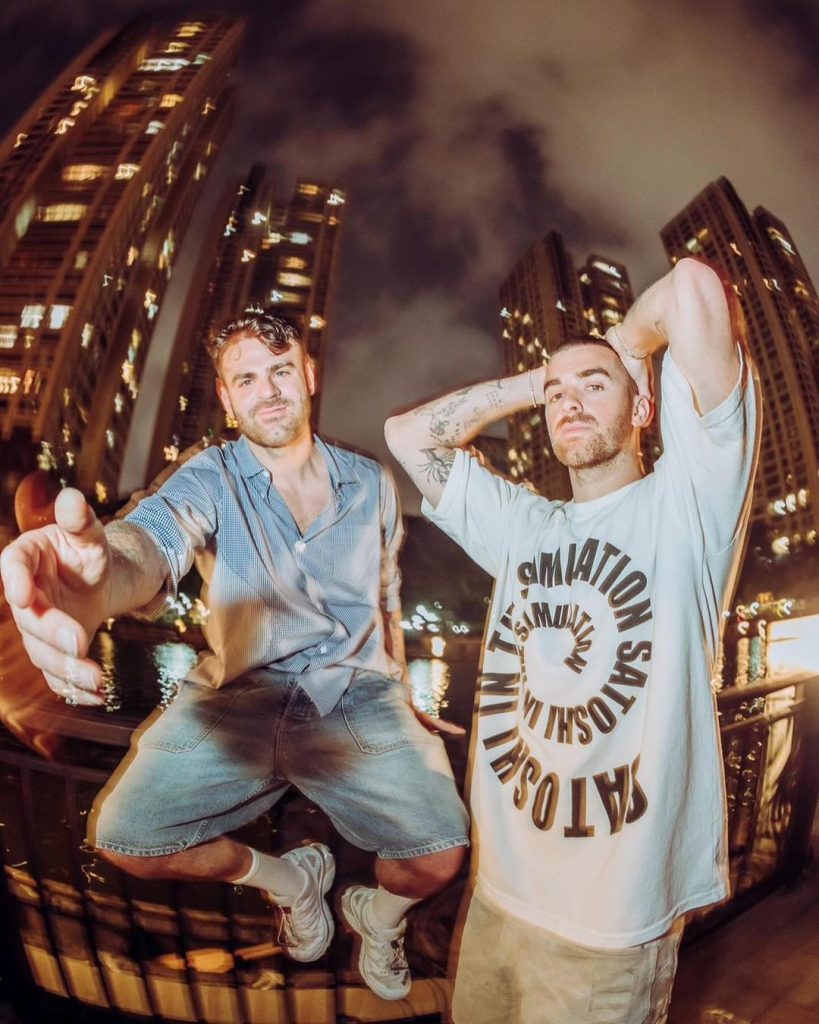 The Chainsmokers